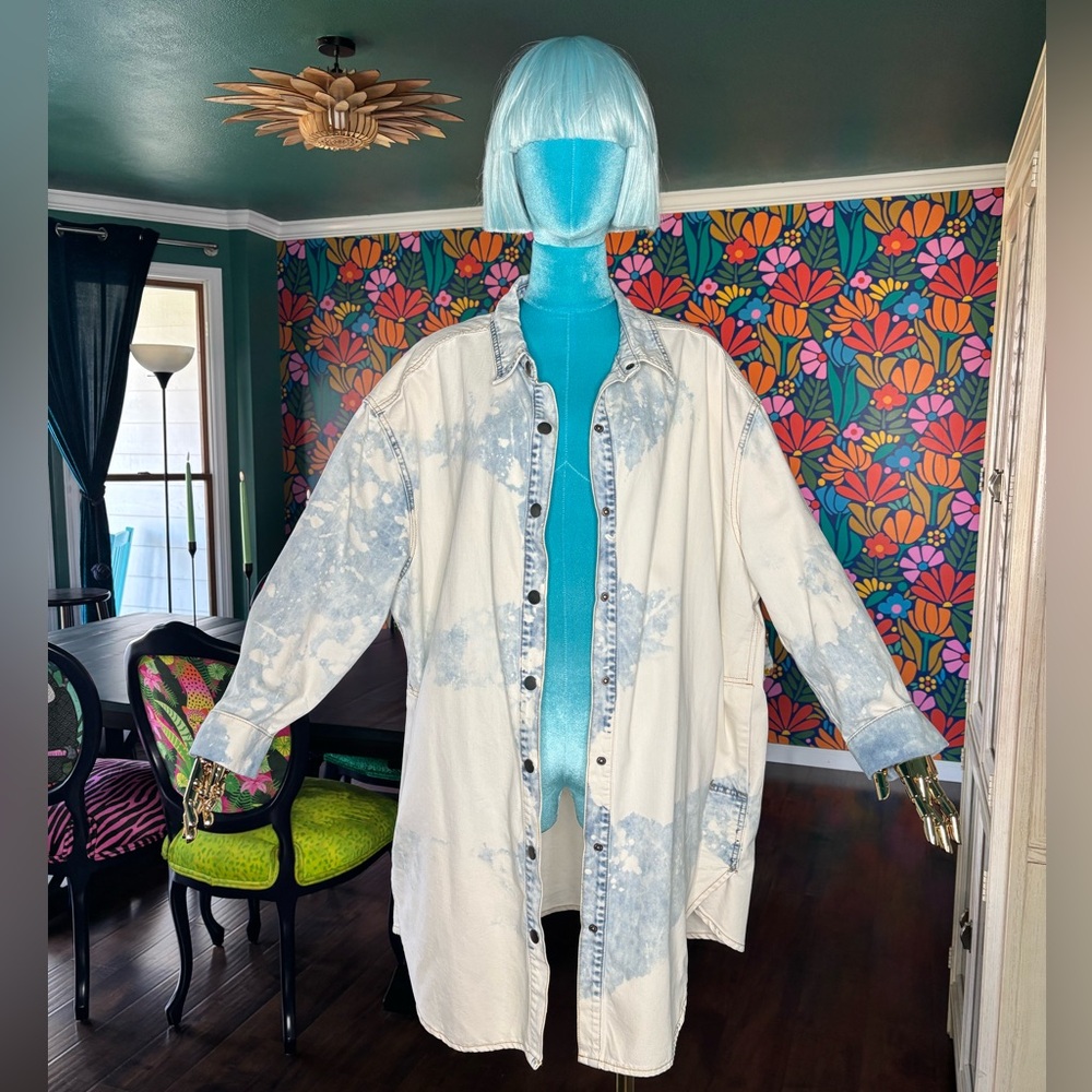 Bleach Dyed Long Denim Shacket